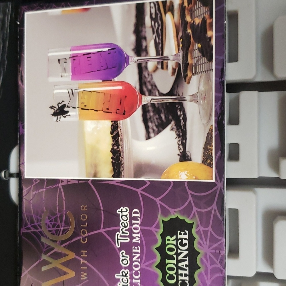 CWC Cook with Color Silicone Molds, "Trick Treat" and "Hocus Pocus" - Picture 2 of 5